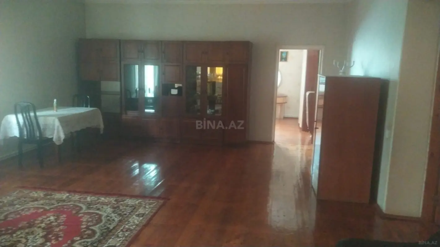 Kirayə verilir 3 otaqlı həyət evi 137 m²