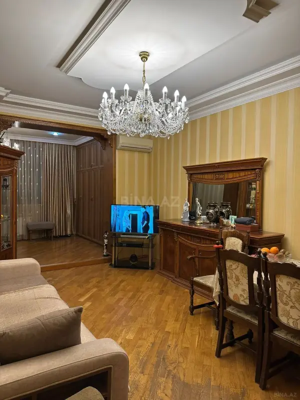 Satılır 2 otaqlı mənzil 70 m²
