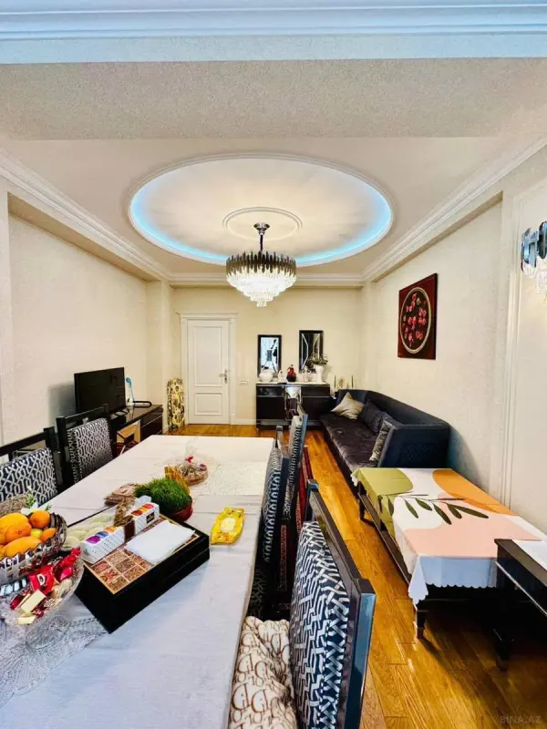 Satılır 2 otaqlı mənzil 114 m²