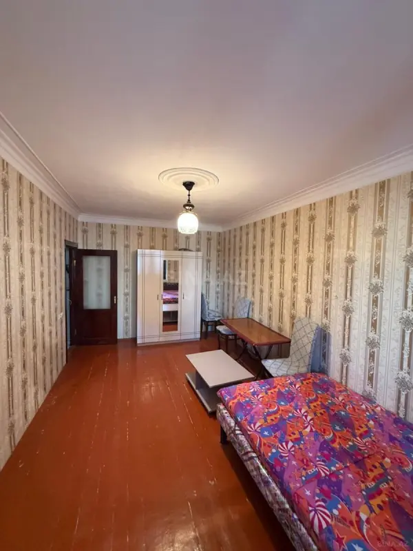 Kirayə verilir 2 otaqlı mənzil 45 m²