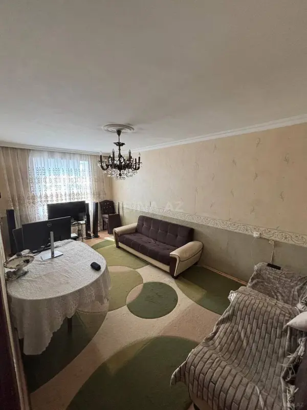 Satılır 2 otaqlı mənzil 65 m²