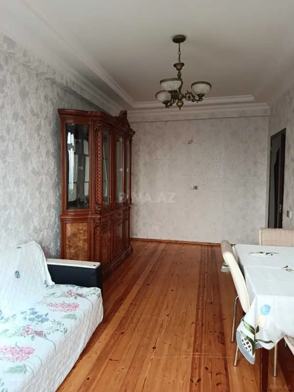 Satılır 2 otaqlı mənzil 70 m²