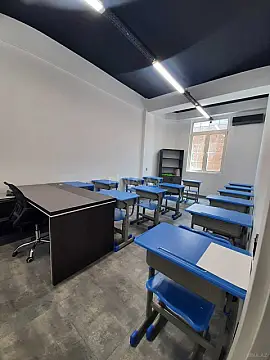 Kirayə verilir obyekt 340 m² — Bakı 340.00 m²