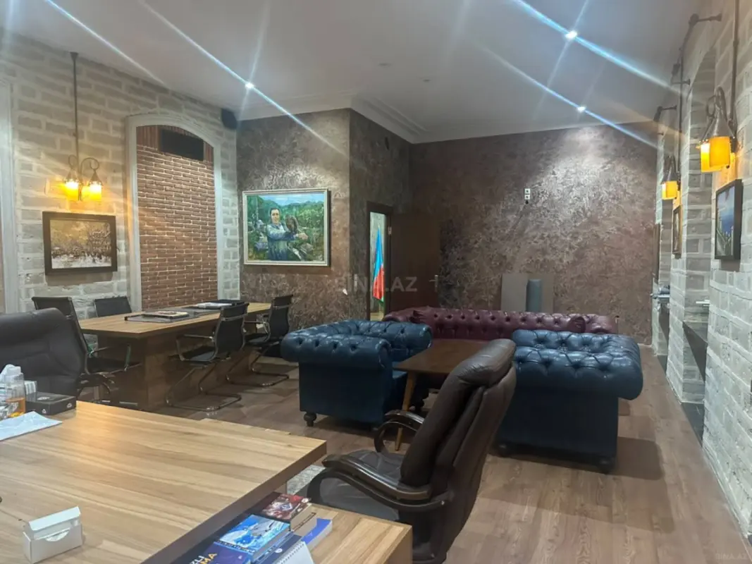 Kirayə verilir 5 otaqlı ofis 230 m²