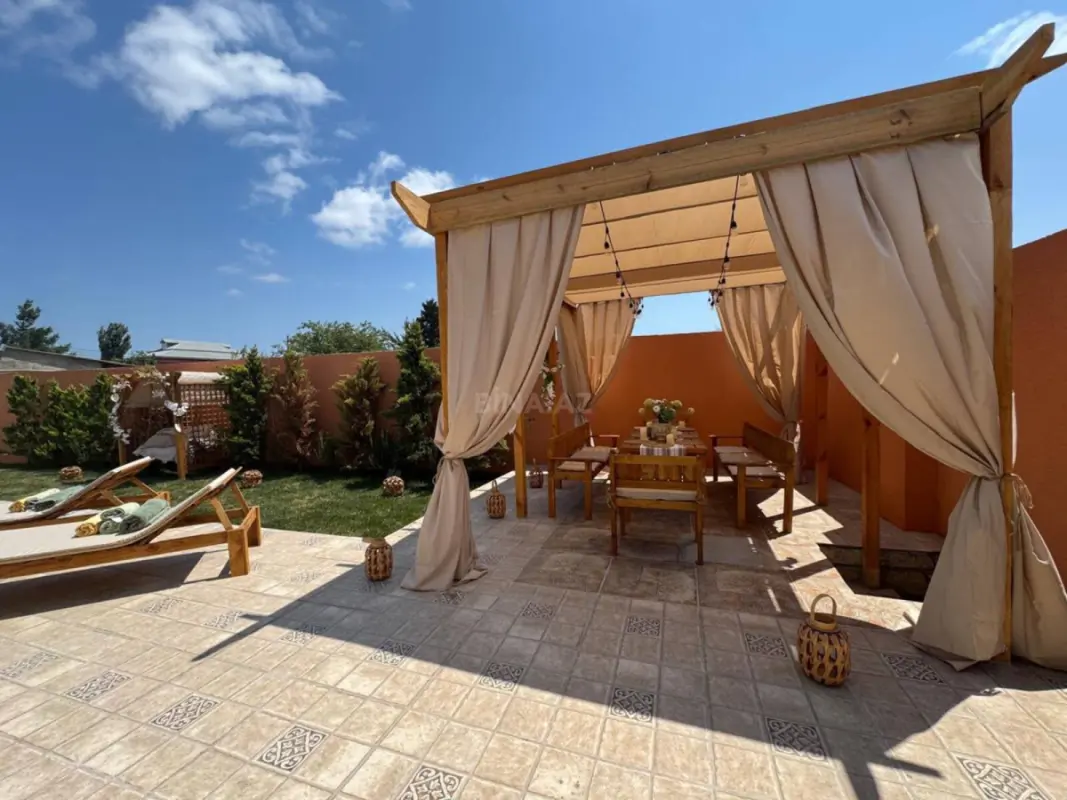 Satılır 5 otaqlı həyət evi 129 m²