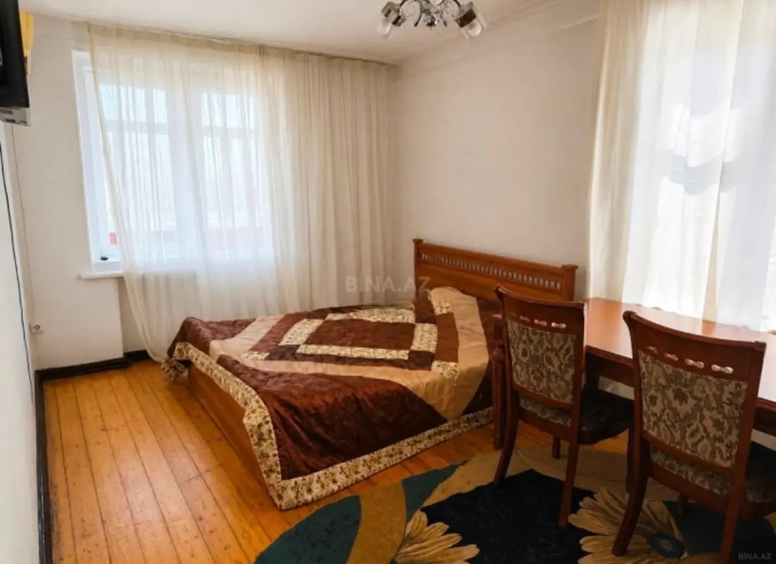 Satılır 1 otaqlı mənzil 40 m²