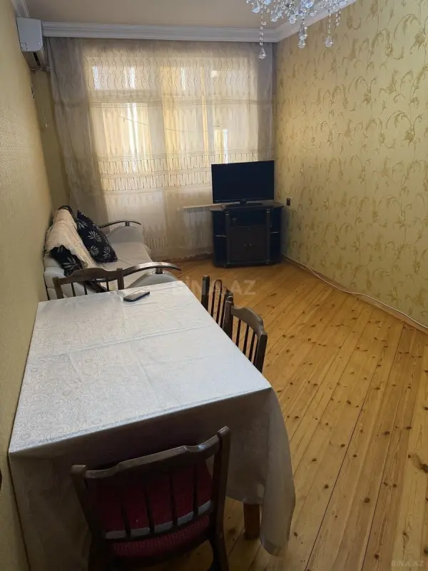 Kirayə verilir 2 otaqlı mənzil 51 m²