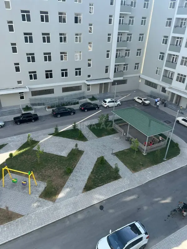 Satılır 2 otaqlı mənzil 42 m²