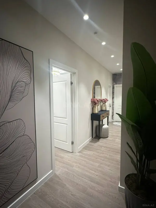 Kirayə verilir 3 otaqlı mənzil 110 m²
