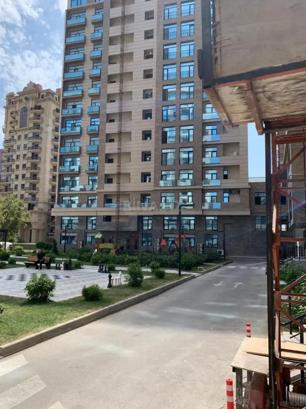 Kirayə verilir 2 otaqlı mənzil 56 m²