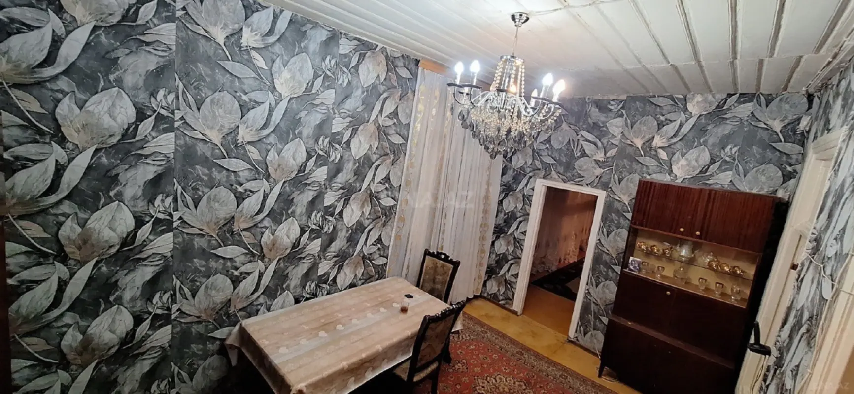Satılır 5 otaqlı mənzil 89.7 m²