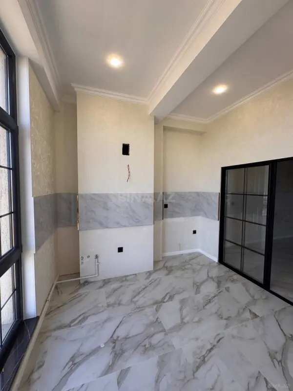 Satılır 2 otaqlı mənzil 56 m²