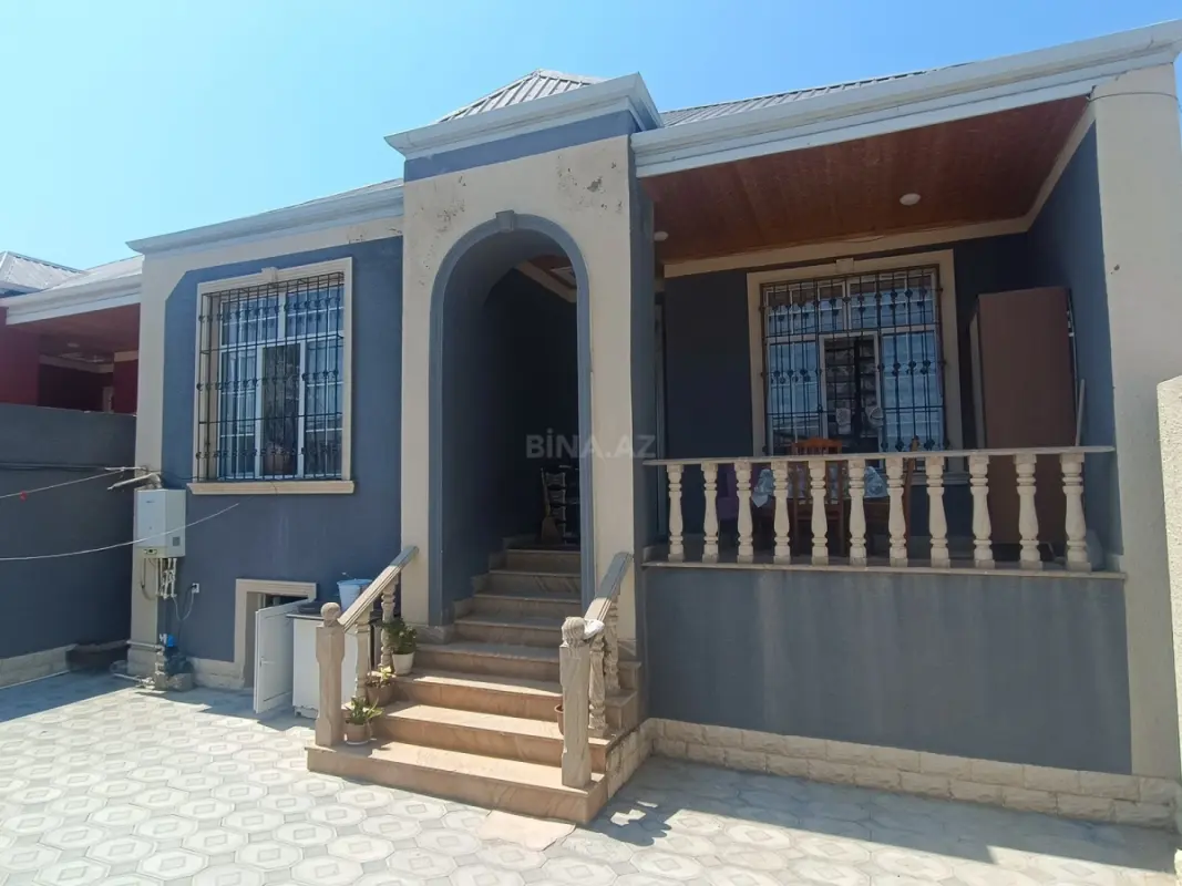 Satılır 4 otaqlı həyət evi 115 m²