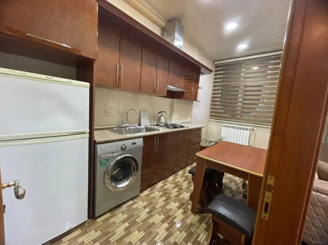 Kirayə verilir 2 otaqlı mənzil 55 m²