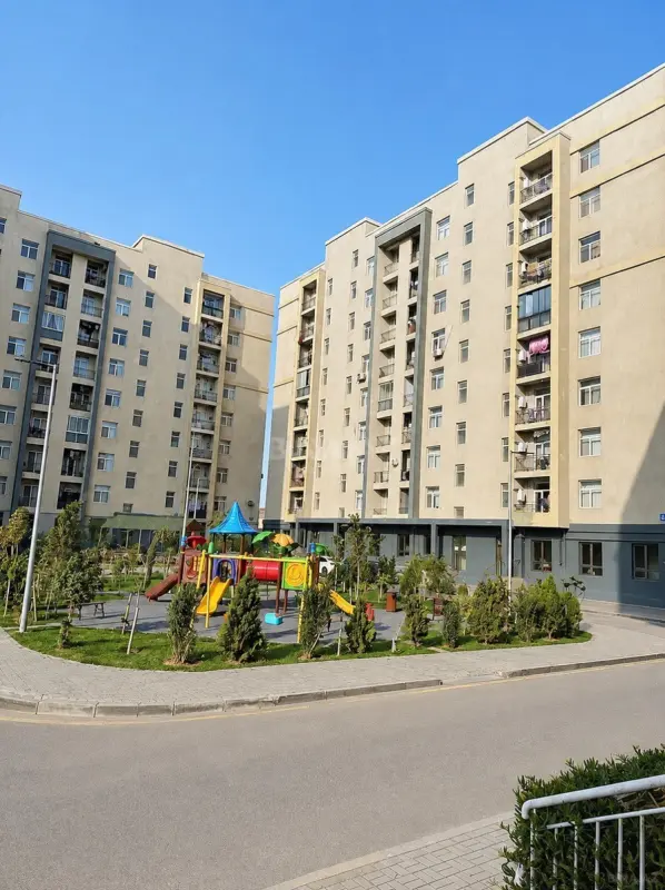 Satılır 2 otaqlı mənzil 65 m²
