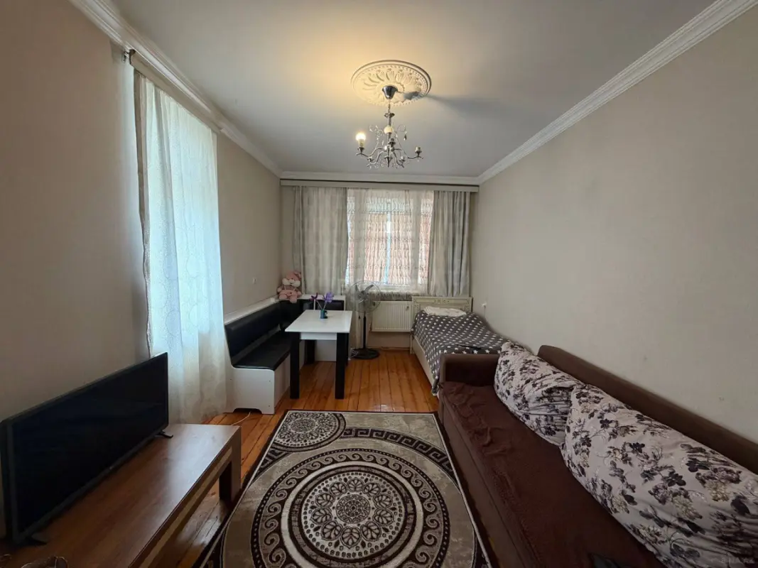 Satılır 2 otaqlı mənzil 40.3 m²