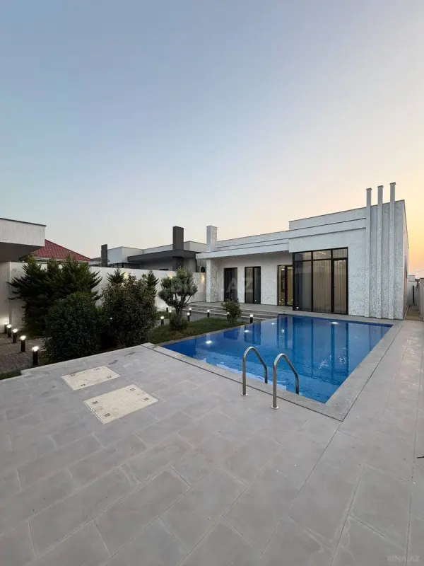 Satılır 4 otaqlı həyət evi 200 m²