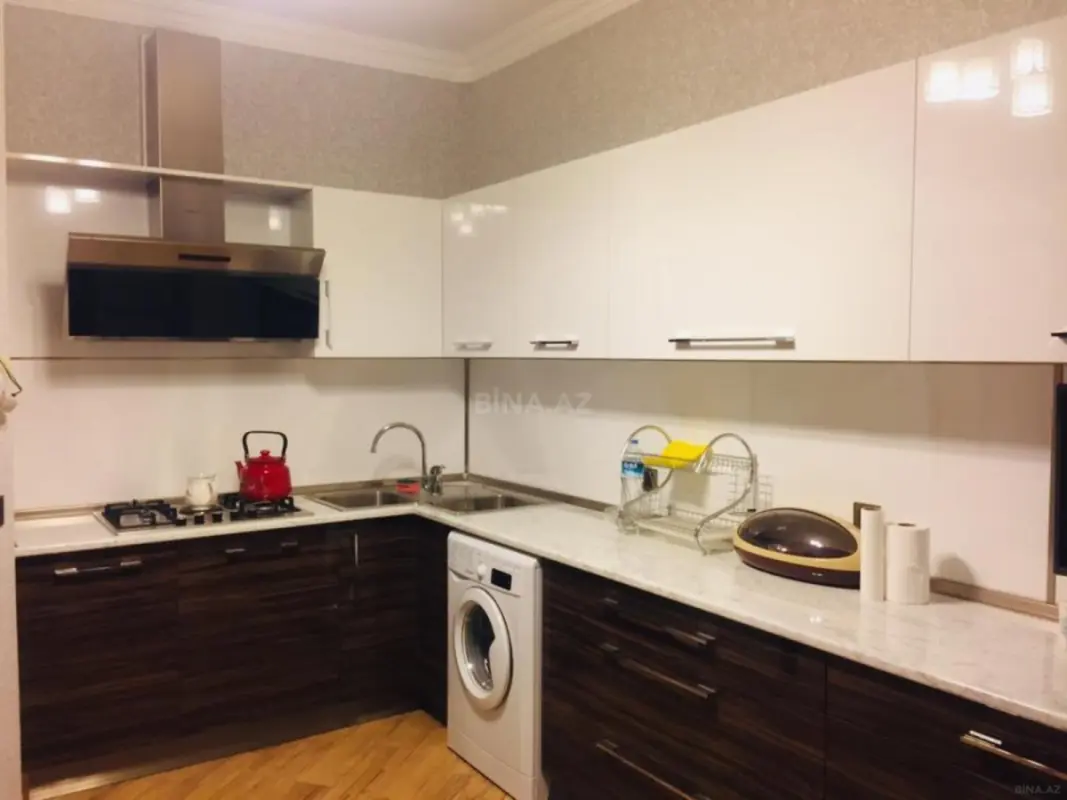 Kirayə verilir 3 otaqlı mənzil 100 m²