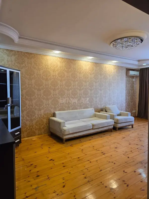 Kirayə verilir 3 otaqlı mənzil 97 m²