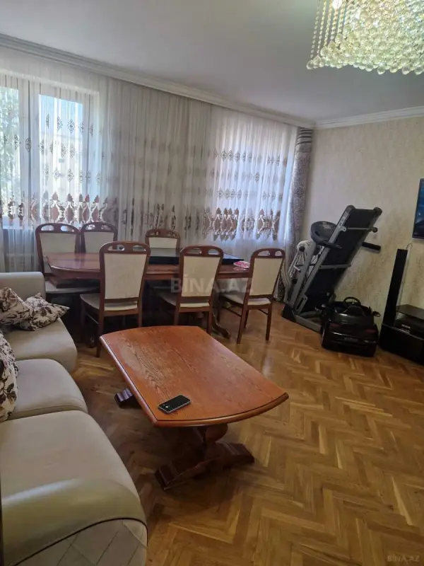 Satılır 3 otaqlı mənzil 100 m²