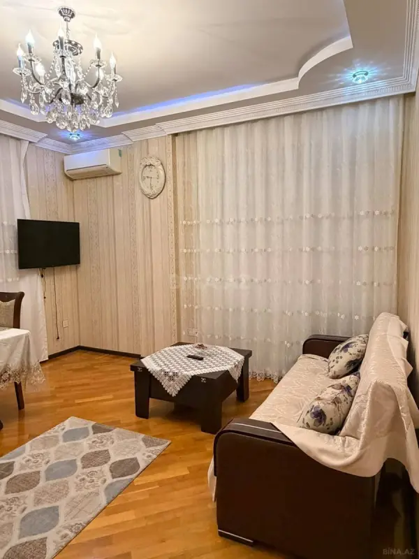 Kirayə verilir 3 otaqlı mənzil 90 m²
