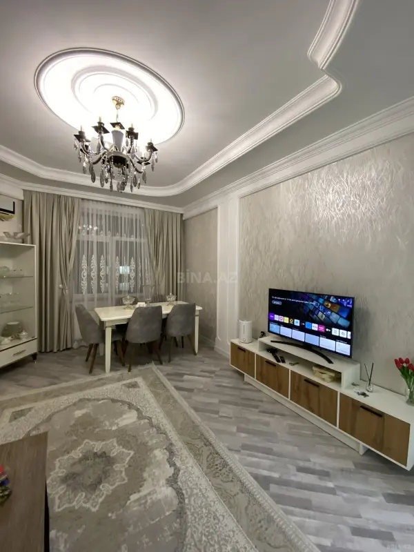 Satılır 2 otaqlı mənzil 63 m²