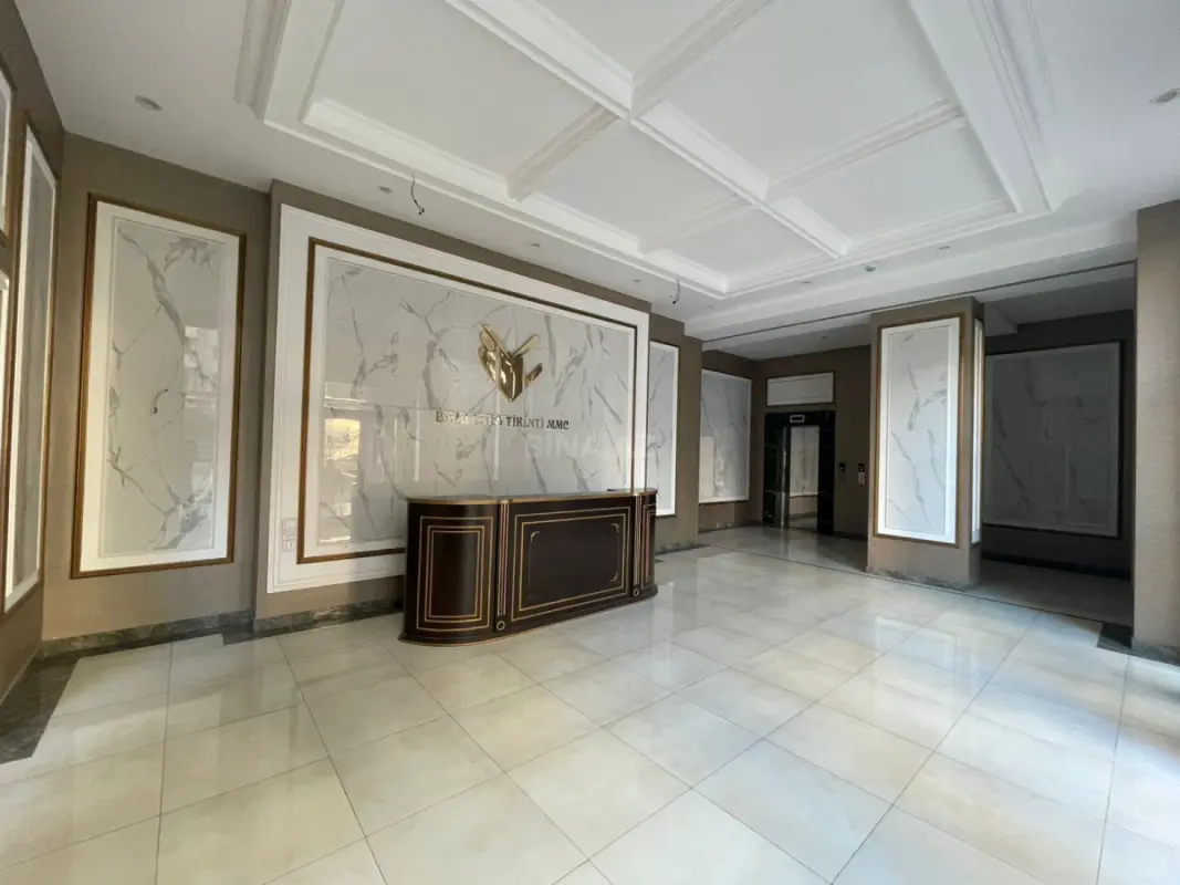 Kirayə verilir 2 otaqlı ofis 80 m²