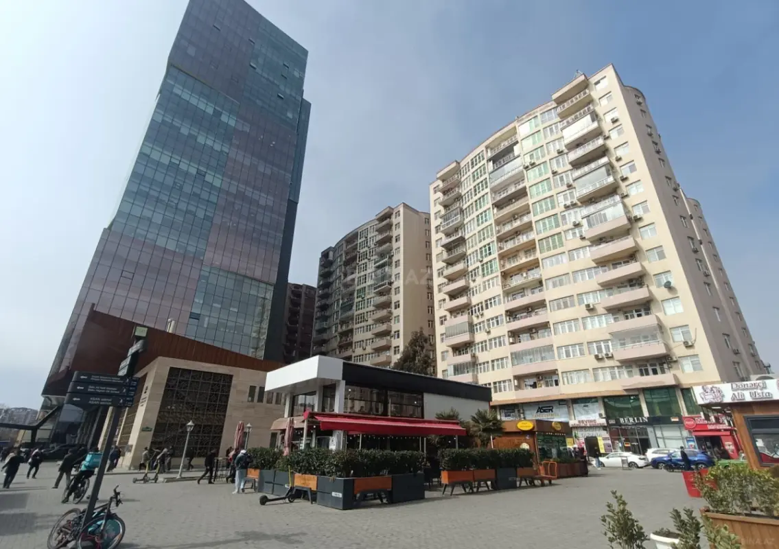 Kirayə verilir 1 otaqlı ofis 15 m²
