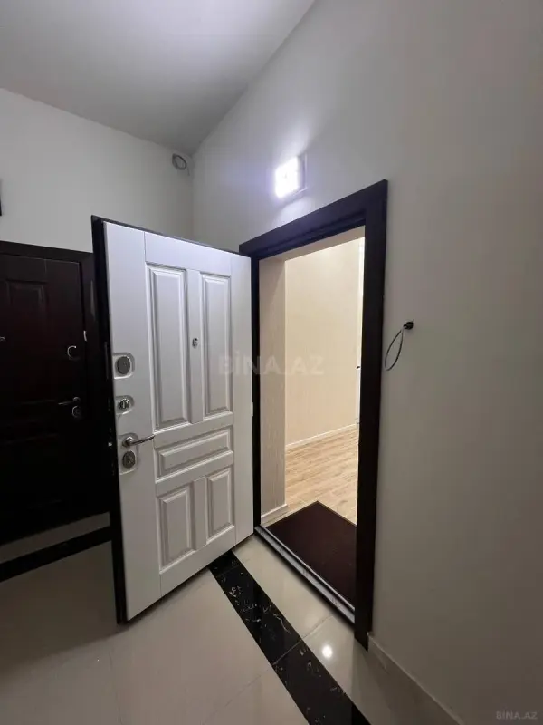 Kirayə verilir 3 otaqlı mənzil 126 m²
