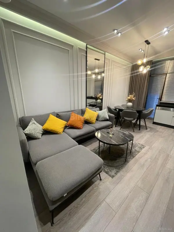Kirayə verilir 3 otaqlı mənzil 120 m²