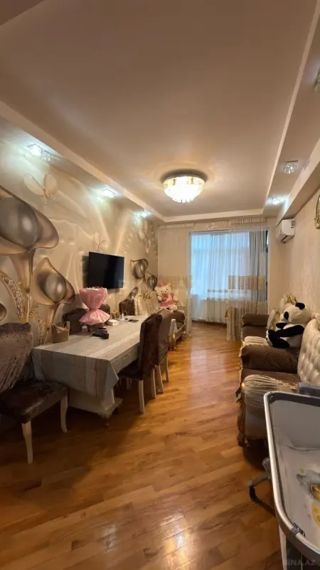 Satılır 2 otaqlı mənzil 52 m²