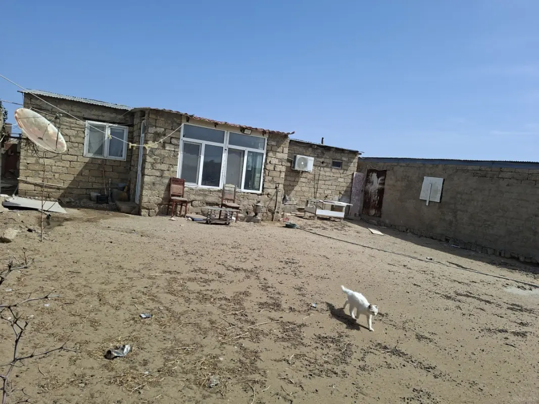 Satılır 3 otaqlı həyət evi 130 m²