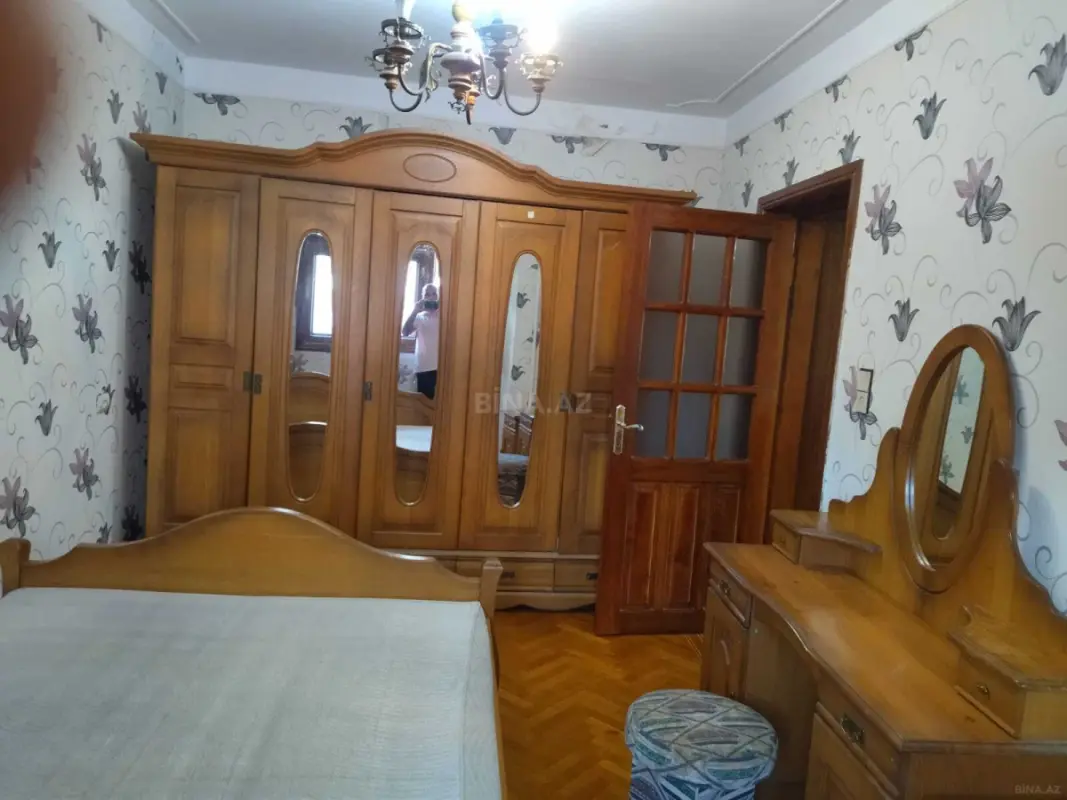 Kirayə verilir 3 otaqlı mənzil 90 m²