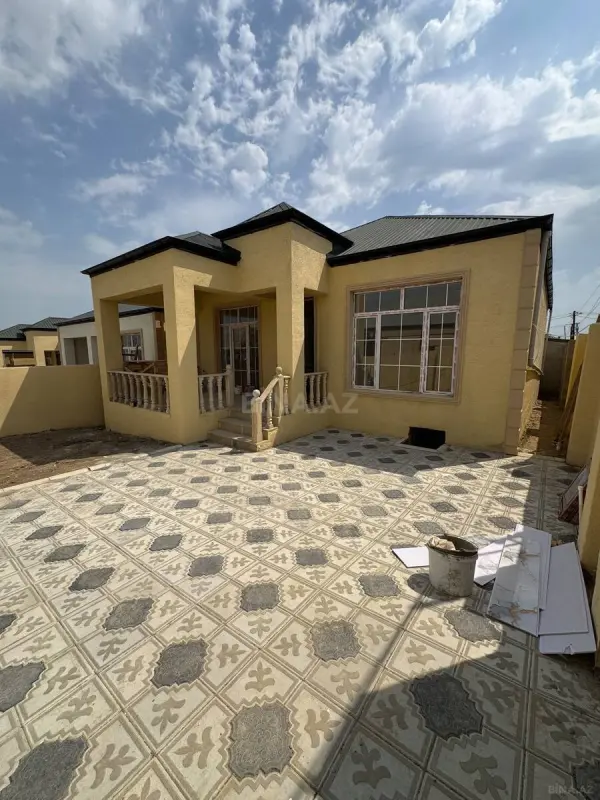 Satılır 4 otaqlı həyət evi 120 m²