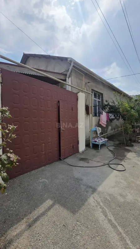 Satılır 3 otaqlı həyət evi 95 m²