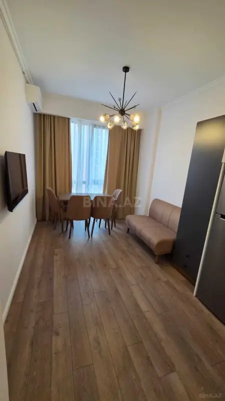 Kirayə verilir 2 otaqlı mənzil 45 m²