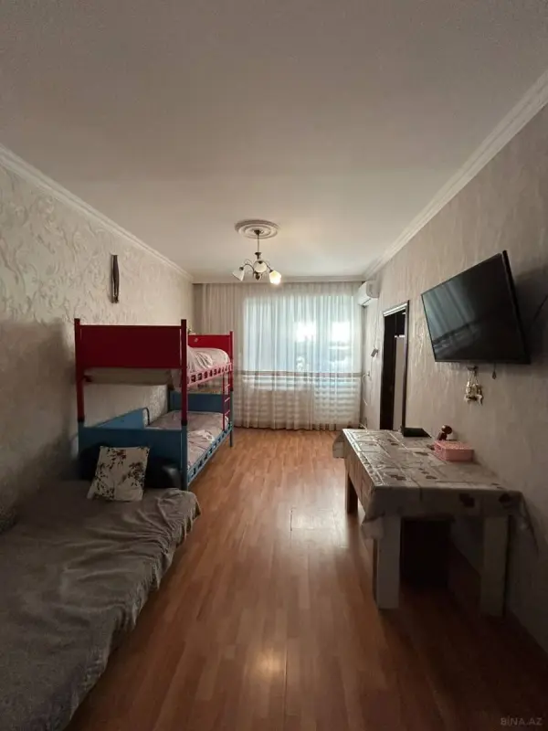 Satılır 2 otaqlı mənzil 55 m²