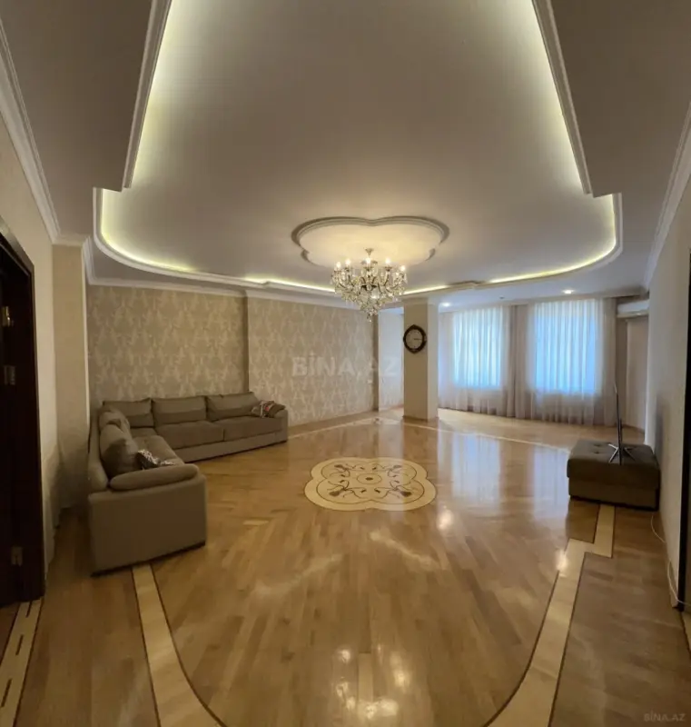 Kirayə verilir 3 otaqlı mənzil 167 m²