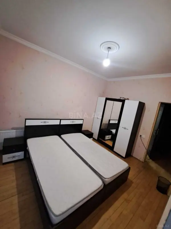 Kirayə verilir 3 otaqlı mənzil 130 m²