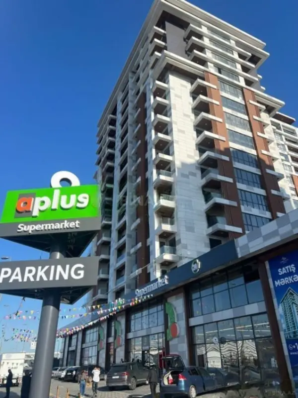 Satılır 3 otaqlı mənzil 126.7 m²