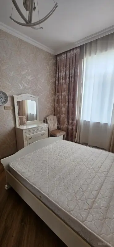 Kirayə verilir 2 otaqlı mənzil 50 m²