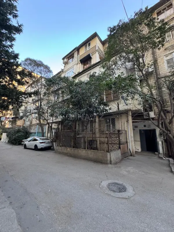Satılır 2 otaqlı mənzil 30 m²