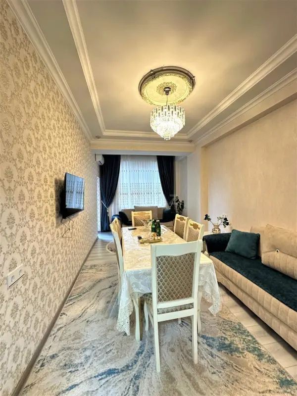 Satılır 2 otaqlı mənzil 56 m²