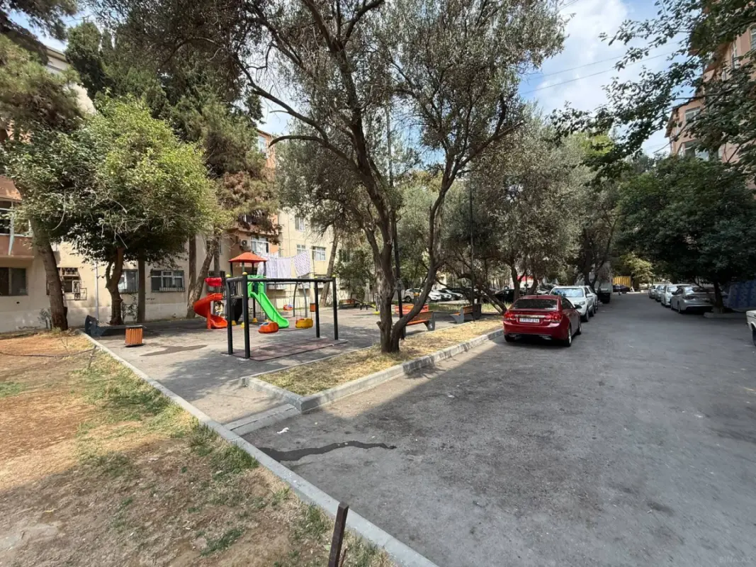 Satılır 2 otaqlı mənzil 45 m²
