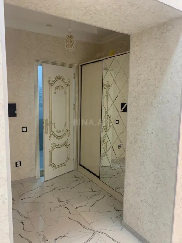 Kirayə verilir 3 otaqlı mənzil 110 m²