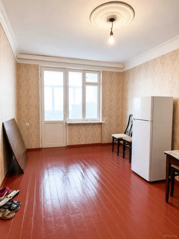 Satılır 1 otaqlı mənzil 32 m²