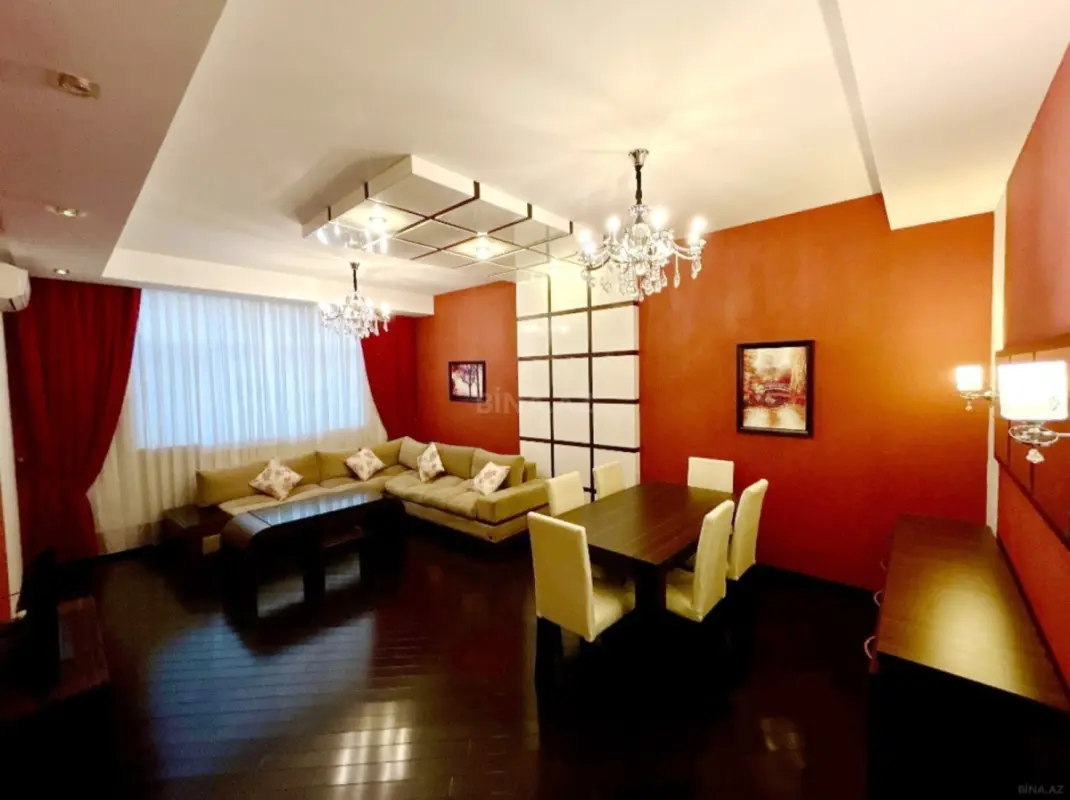 Kirayə verilir 3 otaqlı mənzil 110 m²