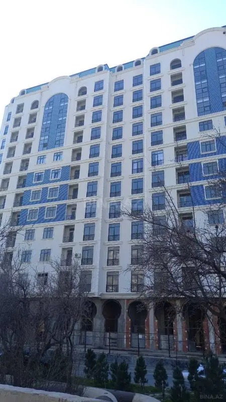 Satılır 2 otaqlı mənzil 82 m²