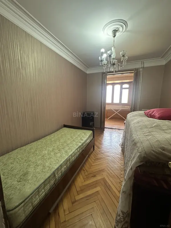 Kirayə verilir 4 otaqlı mənzil 75 m²