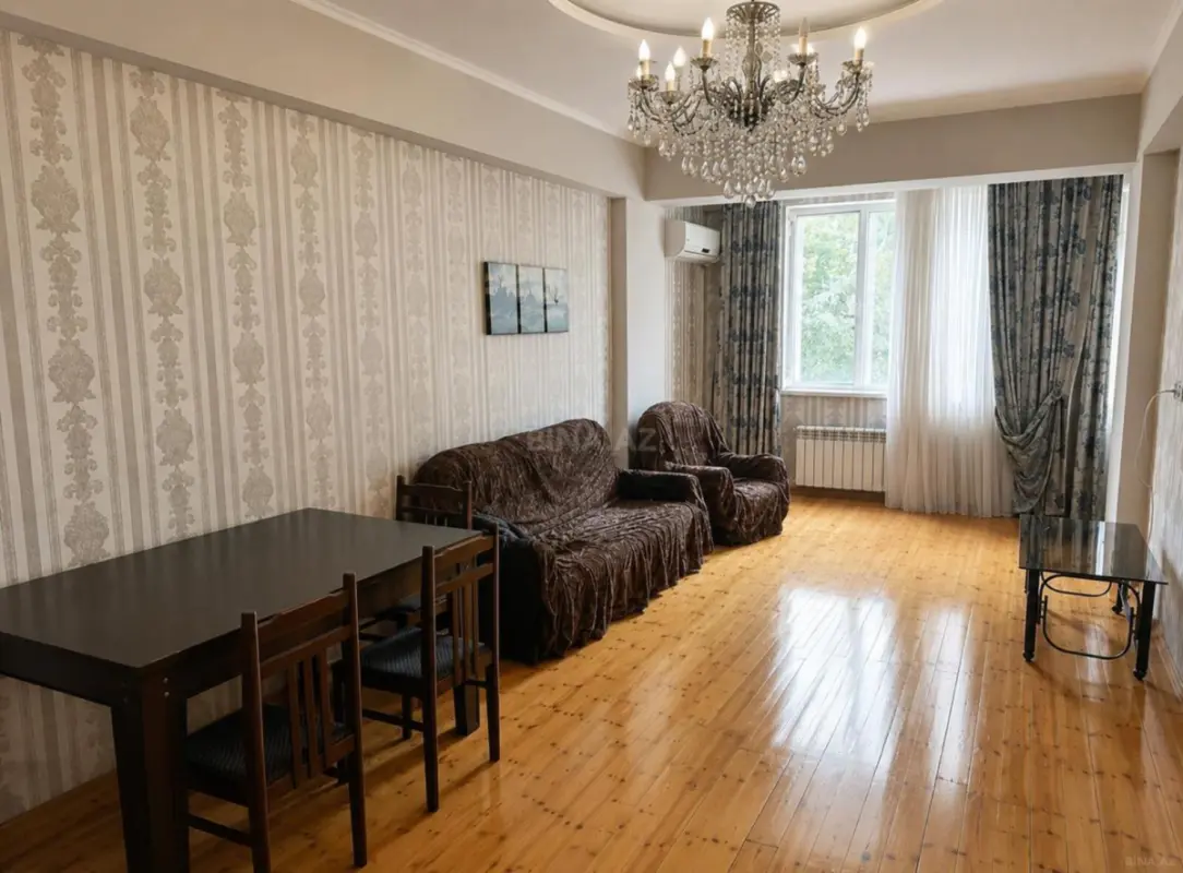 Satılır 2 otaqlı mənzil 65 m²
